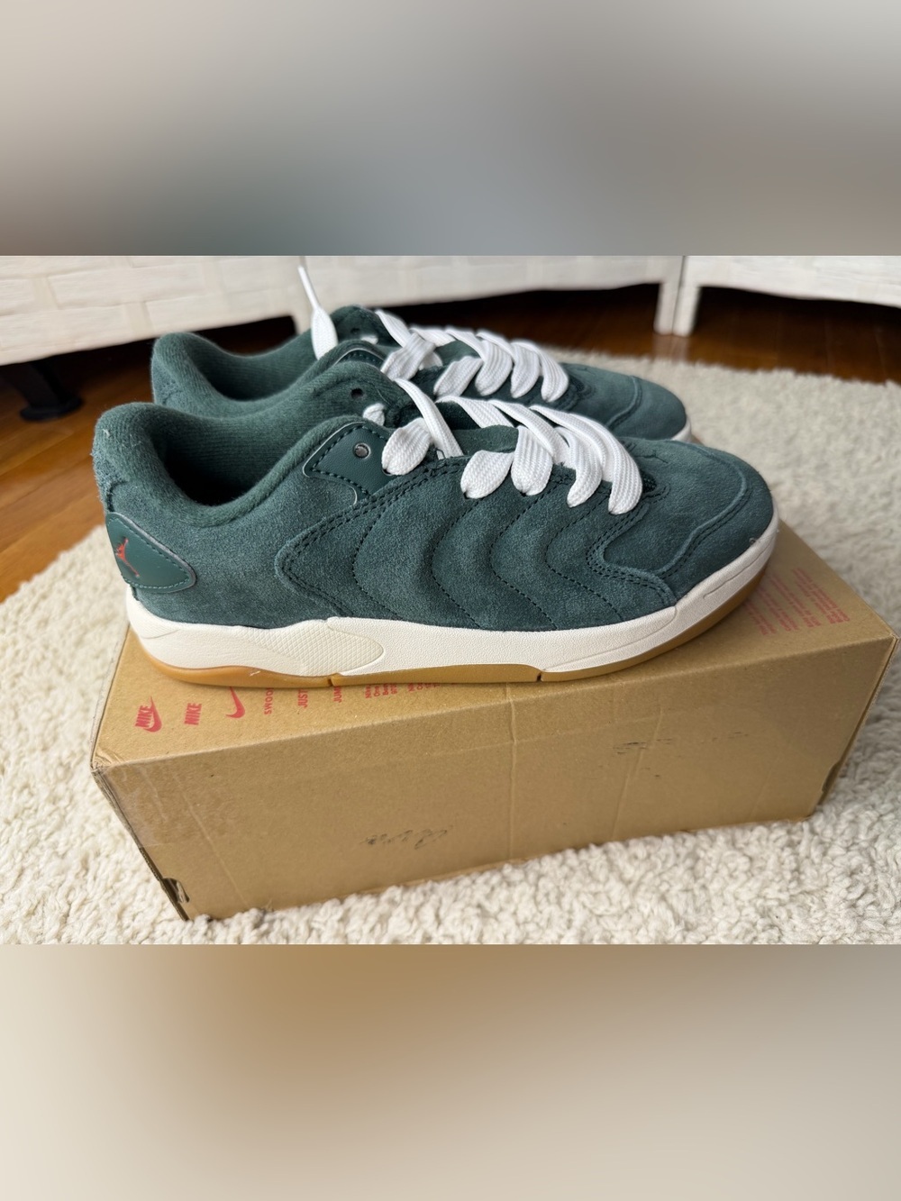 Sz 5Y Green Suede Jordan Session’s (GS) NEW